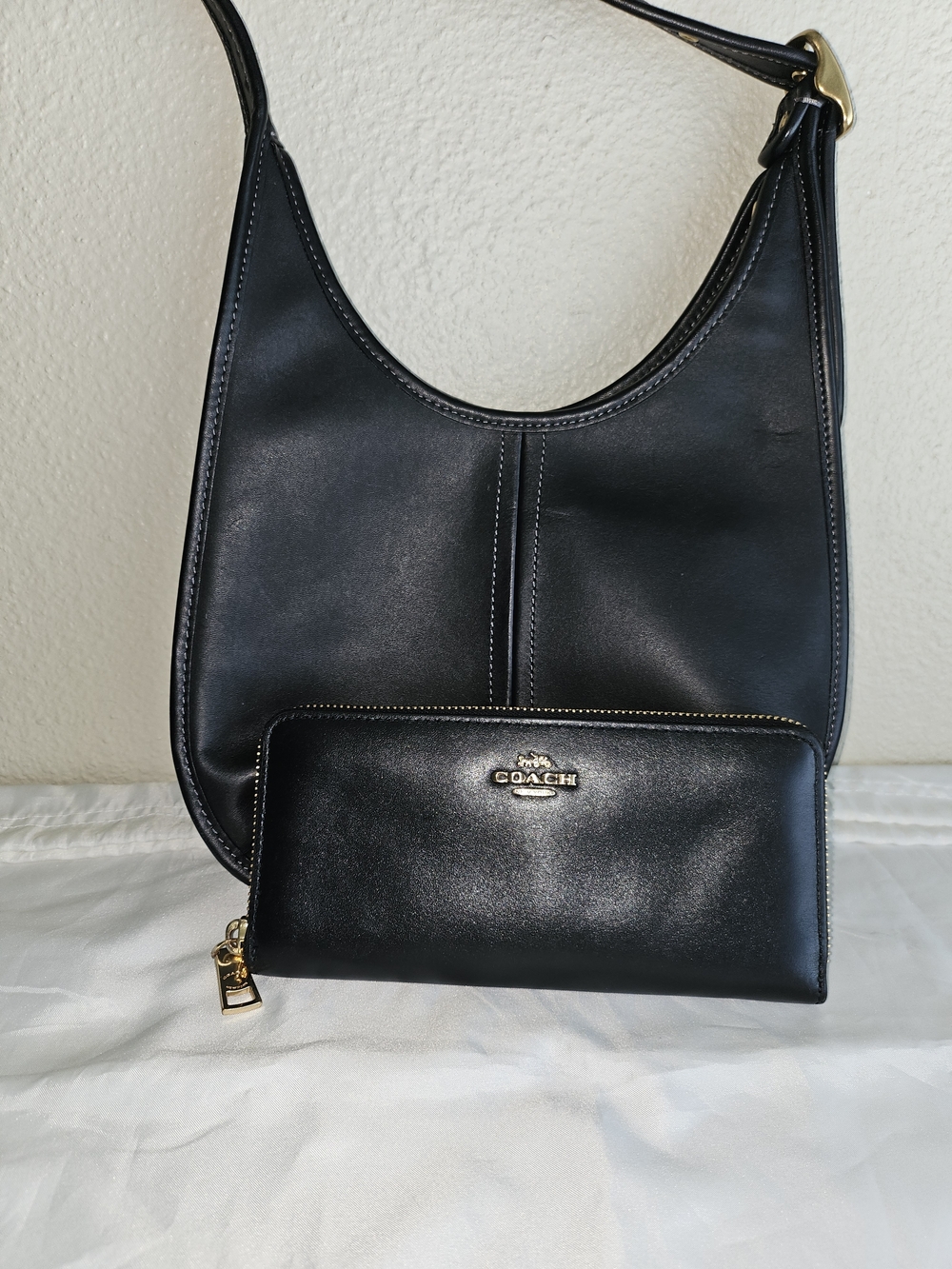 Coach Ergo  Black Leather Shoulder Bag with Matching Wallet
